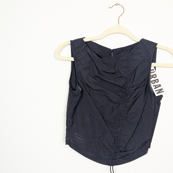 NWT Daisy Street Navy Blue Asymmetric Ruched Crop Top Size S - Picture 3 of 11